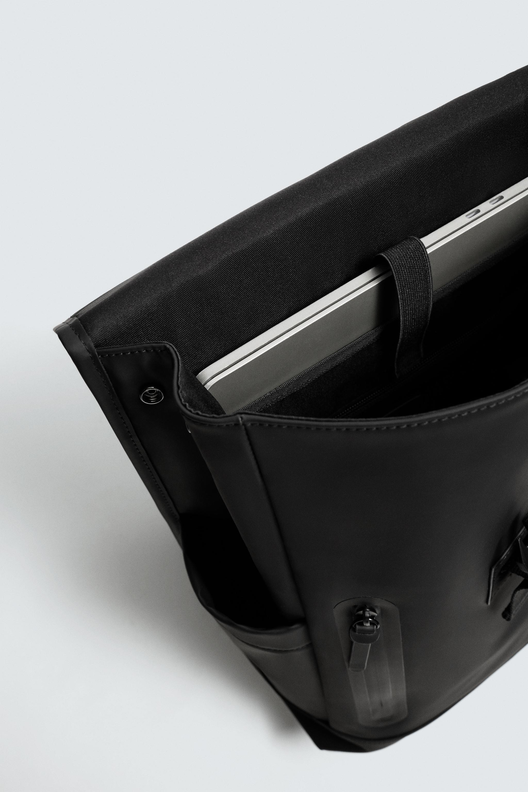 SAC À DOS EFFET GOMMÉ AVEC RABAT